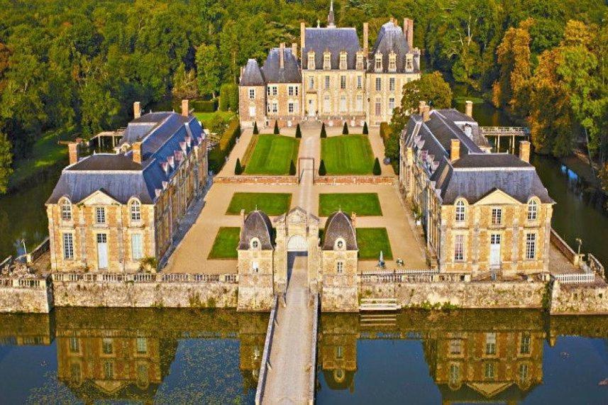 Le Cocoon D'Annabelle - Jolie Maison Avec Jeux Et Grand Jardin Pierrefitte-sur-Sauldre Ngoại thất bức ảnh